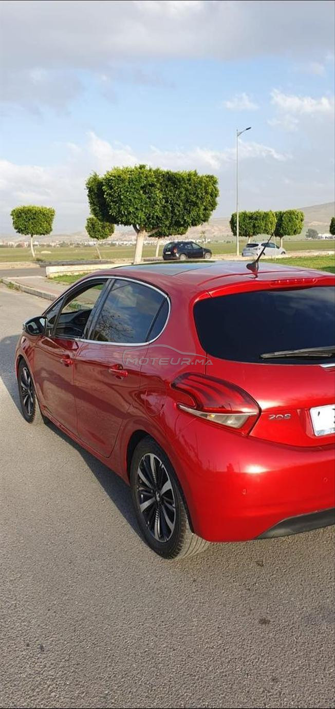 Peugeot 208 gt