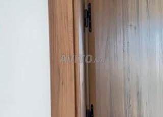 Porte complètement neuve 