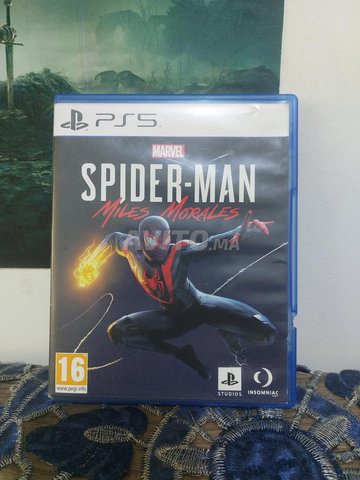 Spiderman miles morales ps5 cd jeu