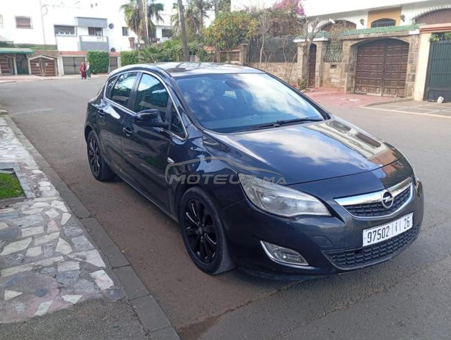 Opel Astra Diesel Manuelle 2012 à Casablanca