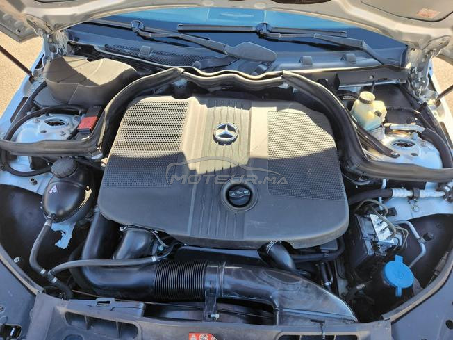 Mercedes-Benz 220 Diesel Automatique 2009 à Meknès