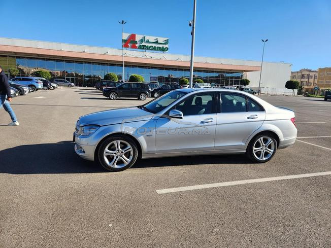 Mercedes-Benz 220 Diesel Automatique 2009 à Meknès