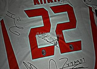 تيشيرت ميلان