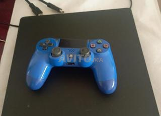 ps4 slim 1TB 1 Mando original with FIFA23 