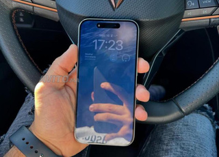 iPhone 15 Pro 256 gb 313 cycle 91