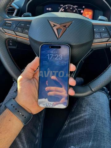 iPhone 15 Pro 256 gb 313 cycle 91