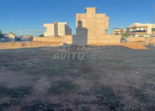 Terrain dans un lotissement villa 