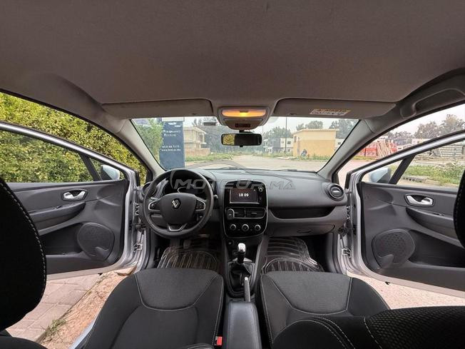 Clio 4 modèle 2019 Deuxième main 