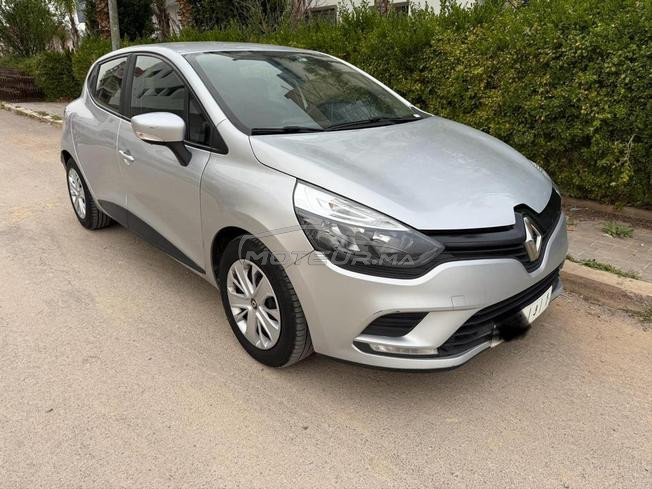 Clio 4 modèle 2019 Deuxième main 