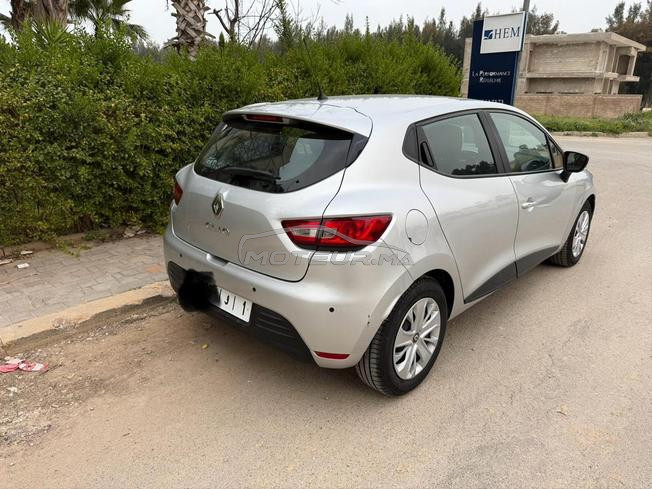 Clio 4 modèle 2019 Deuxième main 