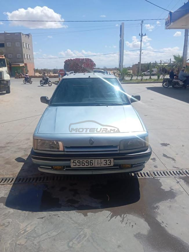 Renault R21