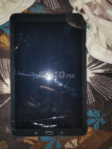 Galaxy tab E 9.6 SM-t561