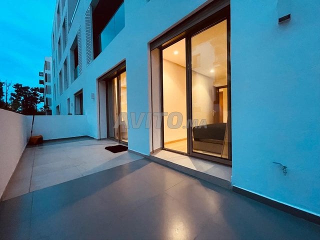 Appartement Neuf à Louer à Souissi Orangeraies