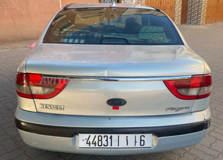 Renault Megane Diesel Manuelle 2001 à Ben Guerir
