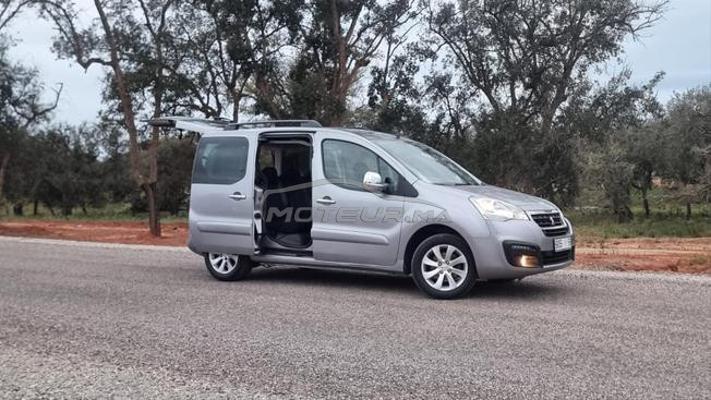 Peugeot Partner Diesel Manuelle 2019 à Kénitra