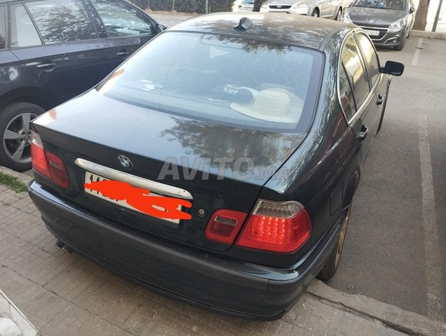 BMW Série 3 Essence Manuelle 2003 à Rabat