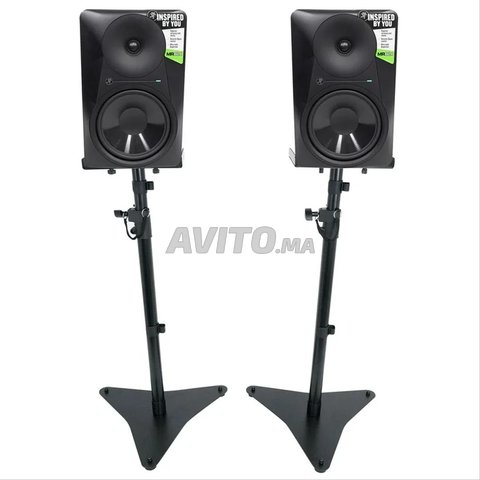 Mackie MR8 Active Studio Monitor avec support 