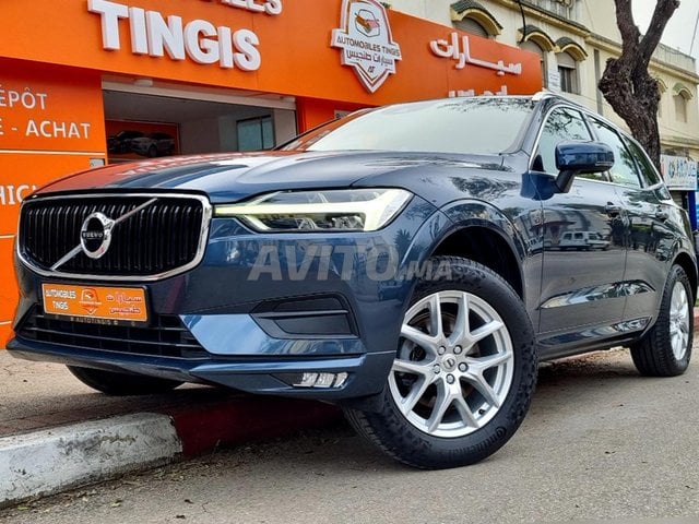 VOLVO XC60 2.0 D4 190 AWD 8CV MOMENTUM TTOPTIONS