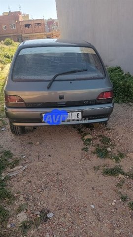 رونو كليو ديزل يدوي 1993 في طنجة   دوانة 2000