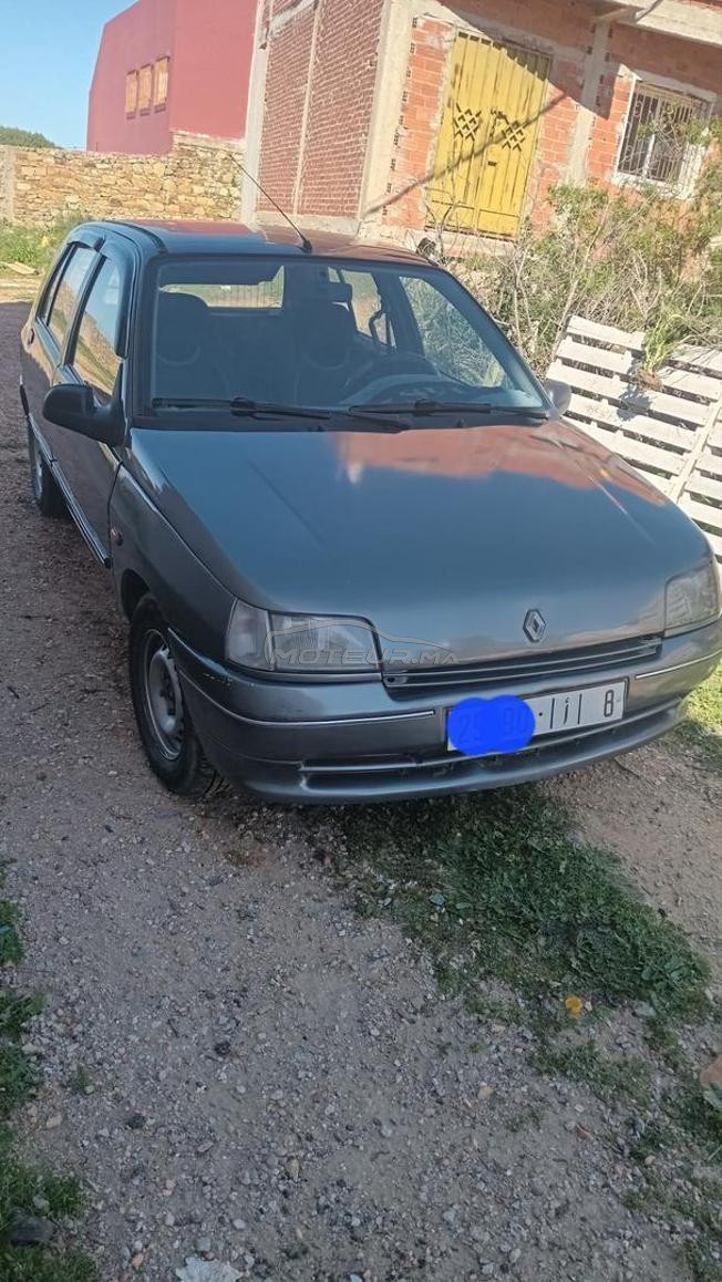 رونو كليو ديزل يدوي 1993 في طنجة   دوانة 2000