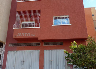 maison commerciale a vendre