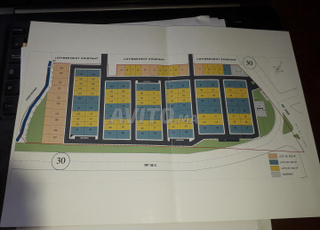 أرض في منطقة فيلا القطعة رقم 40 للبيع