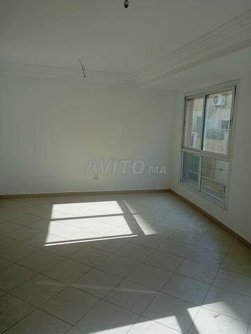 Plateau neuf à côté bd Hassan2 74m2 - 2