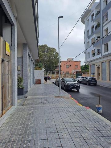 magasin neuf à louer محل تجاري جديد للكراء - 2