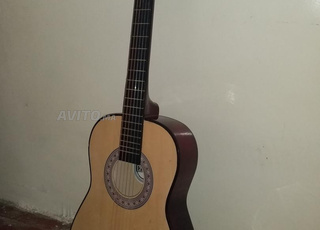 Guitare presque neuf