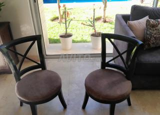 Avendre 2  jolies Chaises 