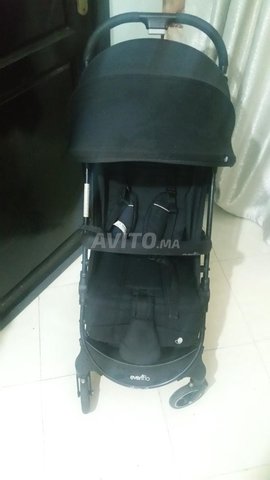 Pousette valise EVENFLO