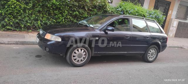 Audi A4 Diesel Manuelle 2000 à Casablanca - 2