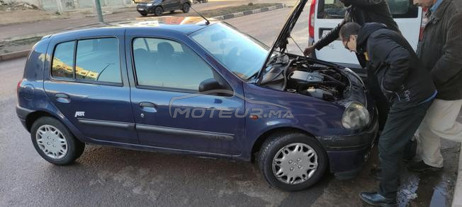 clio 2  modèle 2000