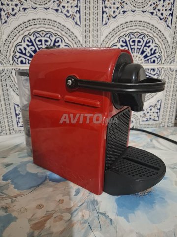 nespresso inissia Très bon état 