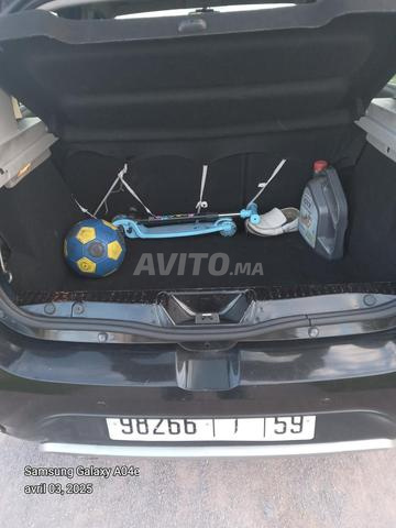 Dacia Sandero Diesel Manuelle 2019 à Salé - 2