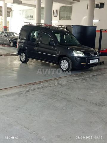 بيجو بارتنر ديزل يدوي 2009 في الدار البيضاء