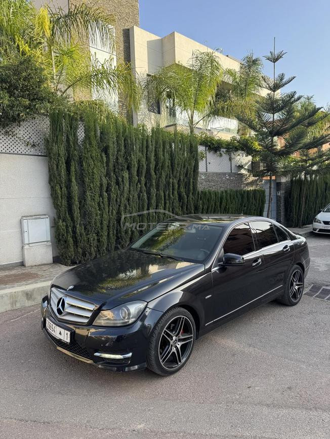 Mercedes-Benz 220 Diesel Automatique 2011