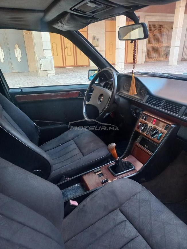 Mercedes-Benz 250