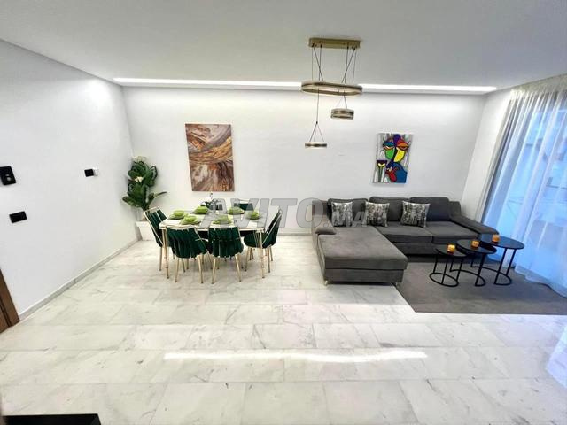 شقة 2 شامابر صالون في CFC