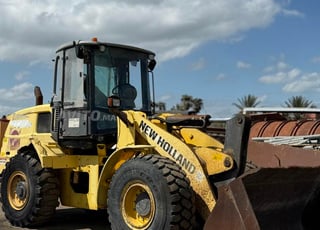 Chargeuse NEW HOLLAND W170B