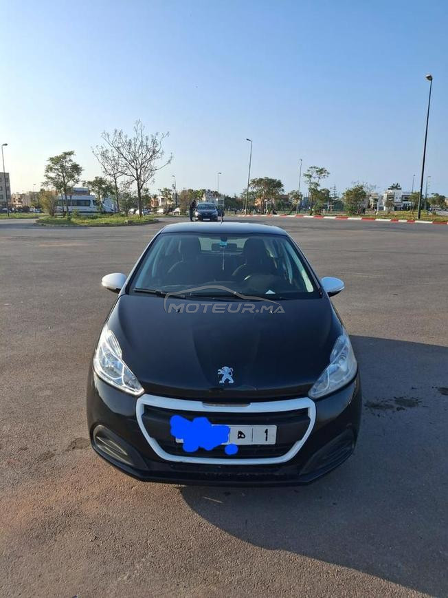Peugeot 208 modèle 2015 kilométrage 172000