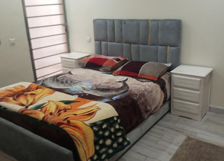 شقة مفروشة للإيجار اليومي والشهري في وسط القنيطرة