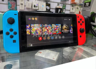 nintendo switch avec touts les accesoire 