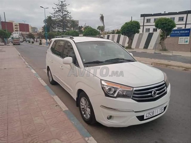 Ssangyong Stavic Diesel Manuelle 2016 à El Jadida
