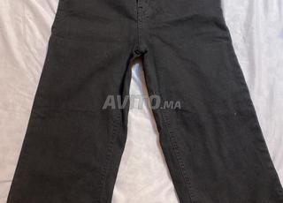 Jean noir Tres bonne qualité 