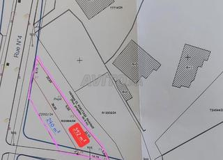 أرض محفظة للبيع مخصصة للفيلات قرب شاطئ الصفيحة