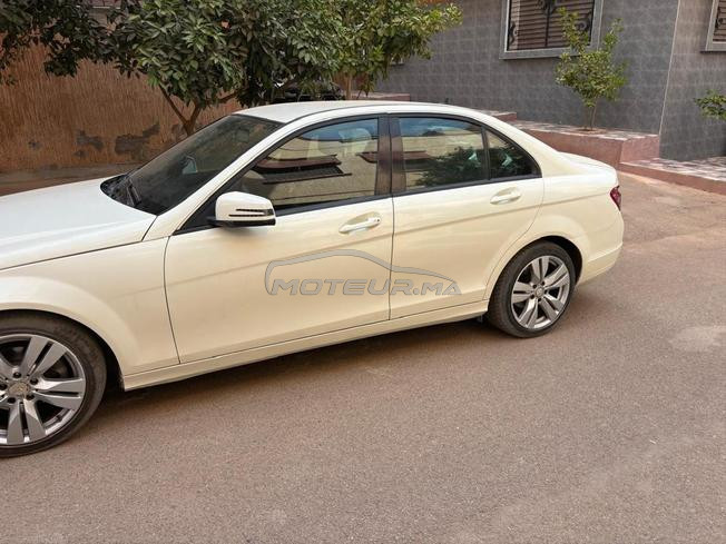 Mercedes-Benz 220 Diesel Manuelle 2010 à Marrakech