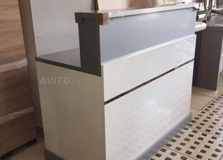 📢 💼 Comptoir de réception professionnel 