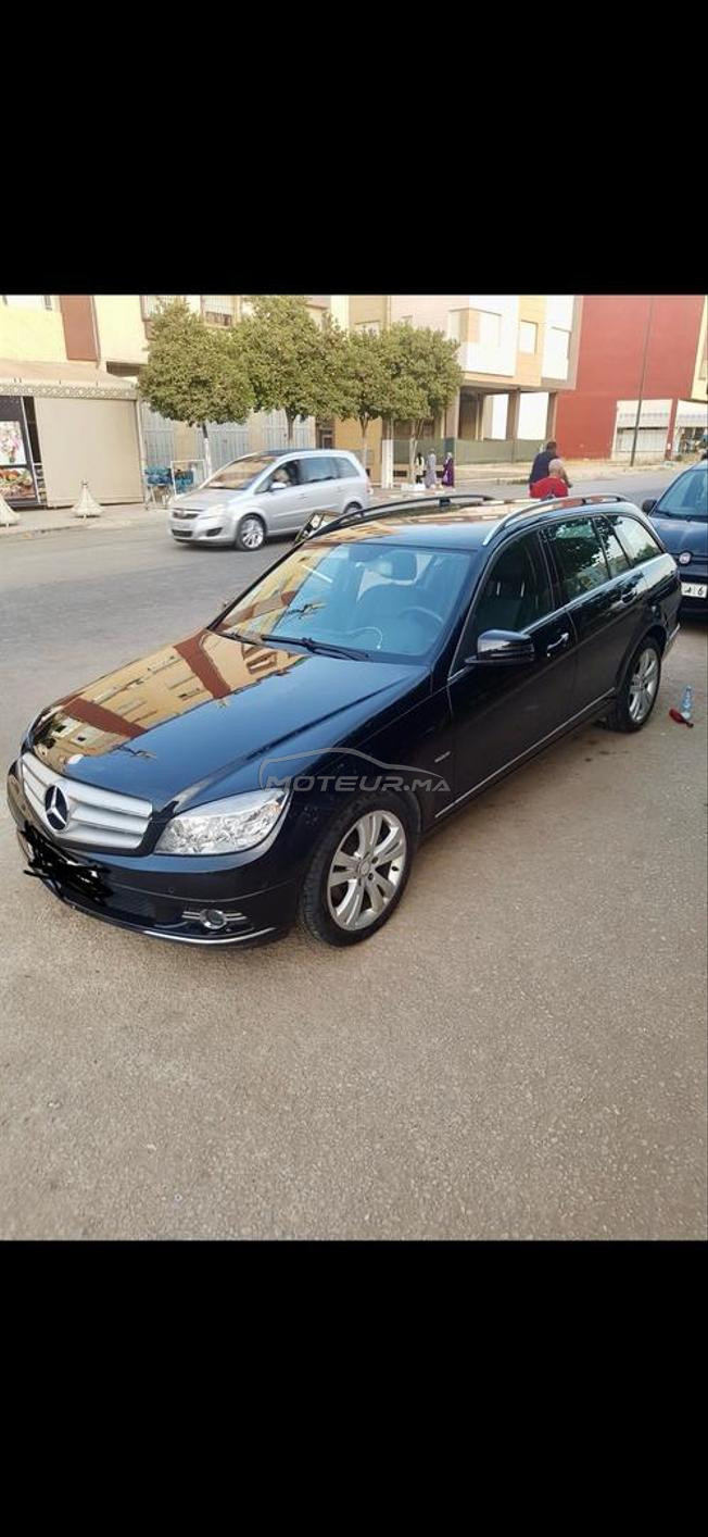 Mercedes-Benz 220 Diesel Automatique 2010 à Meknès