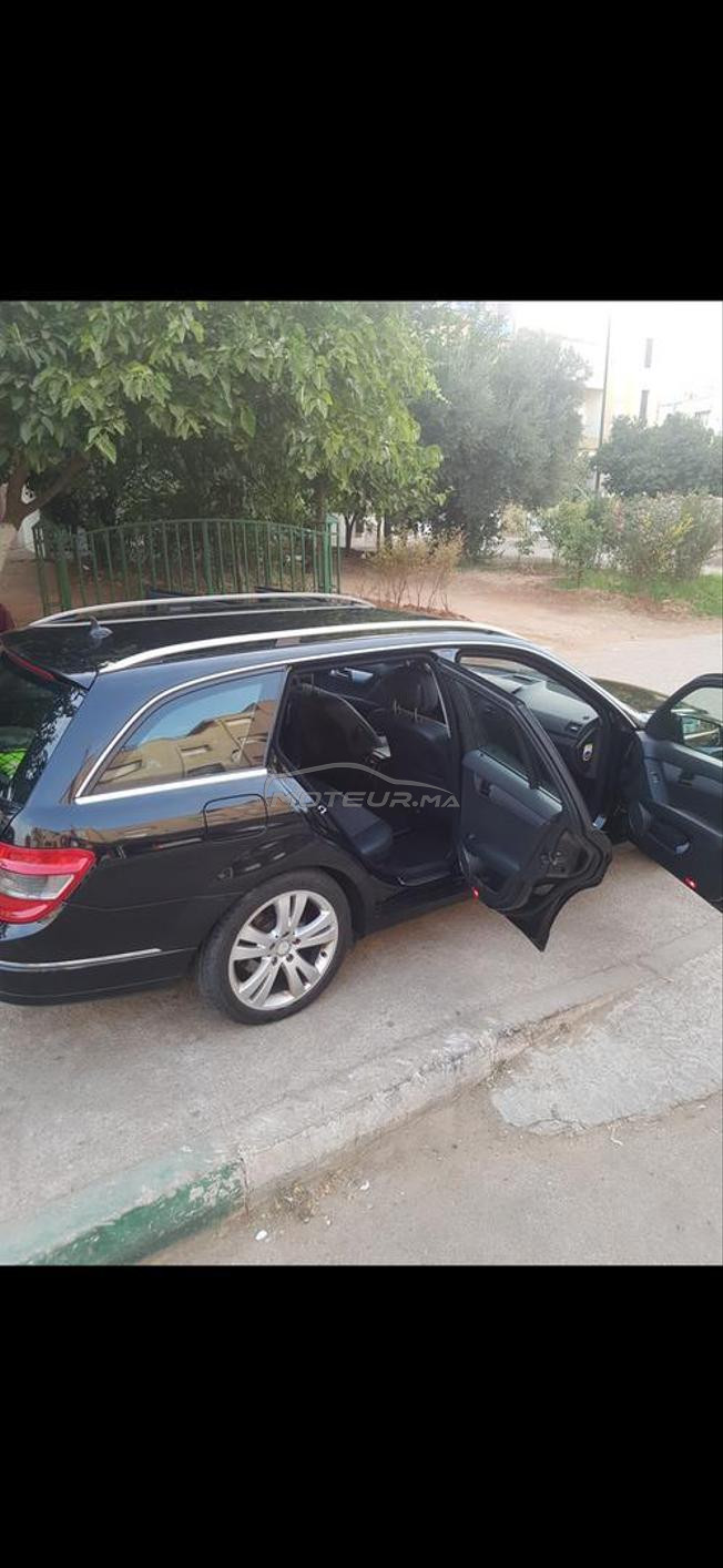 Mercedes-Benz 220 Diesel Automatique 2010 à Meknès